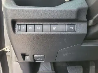 Toyota RAV4 Hybrid 2023 AWD XLE Premium 4dr SUV