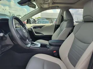 Toyota RAV4 Hybrid 2023 AWD XLE Premium 4dr SUV