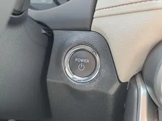 Toyota RAV4 Hybrid 2023 AWD XLE Premium 4dr SUV