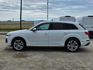 Audi Q7 2025 AWD quattro Premium Plus 55 TFSI 4dr SUV