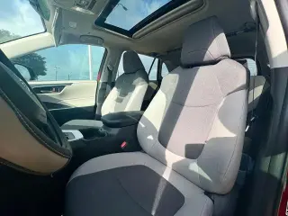 Toyota RAV4 2025 XLE 4dr SUV