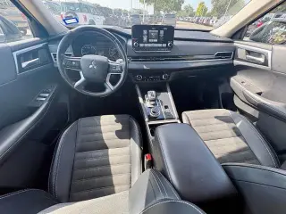 Mitsubishi Outlander 2024 SE 4dr SUV