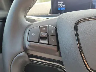 Ford Mustang Mach-E 2024 Select 4dr SUV