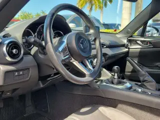 Mazda MX-5 Miata RF 2023 Grand Touring 2dr Convertible 6M