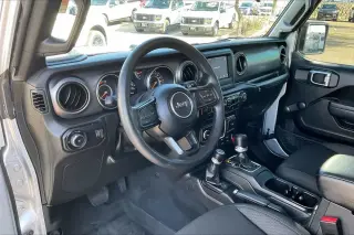Jeep Wrangler 2023 4x4 Sport 2dr SUV