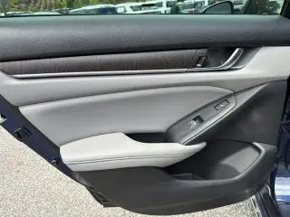 Honda Accord Hybrid 2019 Touring 4dr Sedan