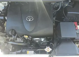 Toyota Sienna 2018 XLE 7-Passenger Auto Access Seat 4dr Mini-Van