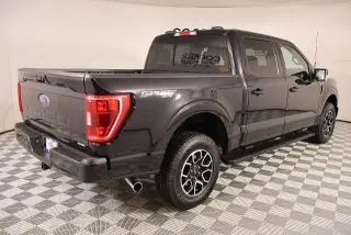 Ford F-150 2023 4x4 XLT 4dr SuperCrew 5.5 ft. SB