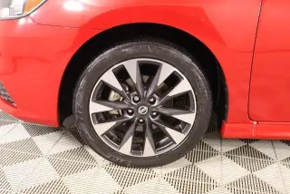 Nissan Sentra 2019 S 4dr Sedan 6M