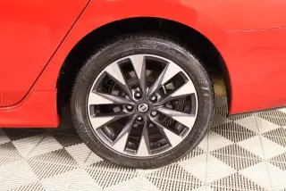 Nissan Sentra 2019 S 4dr Sedan 6M