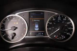 Nissan Sentra 2019 S 4dr Sedan 6M