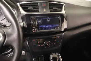 Nissan Sentra 2019 S 4dr Sedan 6M