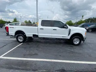 Ford F-250 Super Duty 2023 4x4 King Ranch 4dr Crew Cab 6.8 ft. SB Pickup