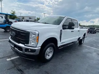 Ford F-250 Super Duty 2023 4x4 King Ranch 4dr Crew Cab 6.8 ft. SB Pickup