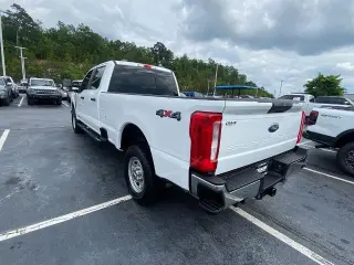 Ford F-250 Super Duty 2023 4x4 King Ranch 4dr Crew Cab 6.8 ft. SB Pickup