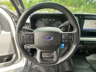 Ford F-250 Super Duty 2023 4x4 King Ranch 4dr Crew Cab 6.8 ft. SB Pickup