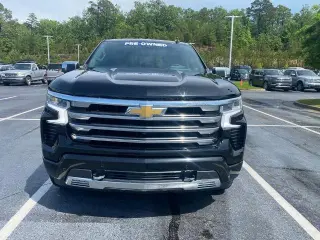 Chevrolet Silverado 1500 2023 4x4 High Country 4dr Crew Cab 5.8 ft. SB