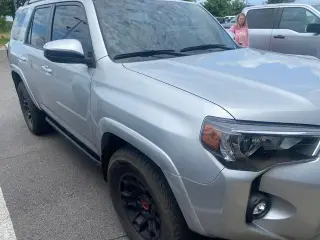 Toyota 4Runner 2022 4x2 SR5 4dr SUV