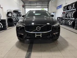 Volvo XC60 2023 AWD B5 Ultimate Bright Theme 4dr SUV