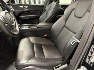 Volvo XC60 2023 AWD B5 Ultimate Bright Theme 4dr SUV
