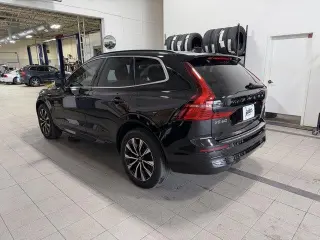 Volvo XC60 2023 AWD B5 Ultimate Bright Theme 4dr SUV
