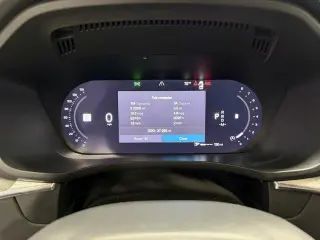 Volvo XC60 2023 AWD B5 Ultimate Bright Theme 4dr SUV