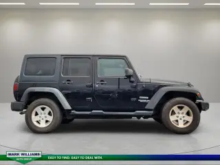 Jeep Wrangler Unlimited 2013 4x4 Sport 4dr SUV