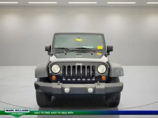 Jeep Wrangler Unlimited 2013 4x4 Sport 4dr SUV