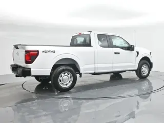 Ford F-150 2024 4x4 XL 4dr SuperCab 6.5 ft. SB