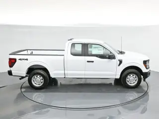 Ford F-150 2024 4x4 XL 4dr SuperCab 6.5 ft. SB