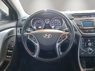 Hyundai ELANTRA 2016 SE 4dr Sedan 6M