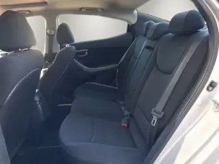 Hyundai ELANTRA 2016 SE 4dr Sedan 6M