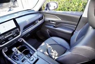 Toyota Grand Highlander 2024 AWD XLE 4dr SUV