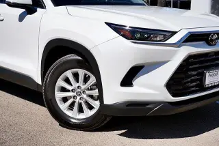 Toyota Grand Highlander 2024 AWD XLE 4dr SUV