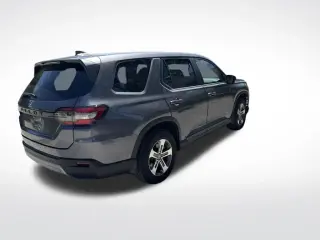 Honda Pilot 2024 EX-L 4dr SUV w/Rear Captain's Chairs