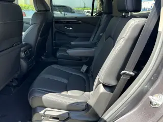 Honda Pilot 2024 EX-L 4dr SUV w/Rear Captain's Chairs