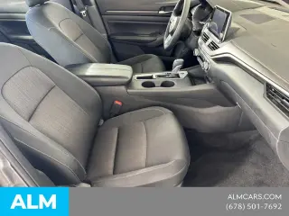 Nissan Altima 2025 2.5 SV 4dr Sedan