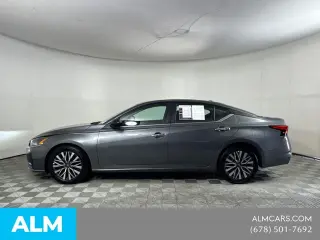 Nissan Altima 2025 2.5 SV 4dr Sedan
