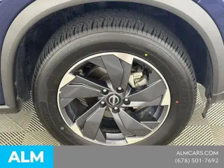 Nissan Rogue 2025 SV 4dr Crossover