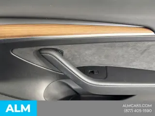 Tesla Model 3 2022 AWD Long Range 4dr Sedan