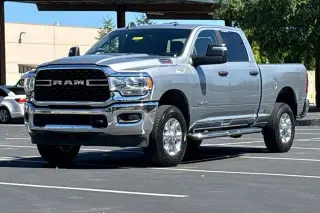 Ram 2500 2024 4x4 Big Horn 4dr Crew Cab 6.3 ft. SB Pickup