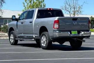 Ram 2500 2024 4x4 Big Horn 4dr Crew Cab 6.3 ft. SB Pickup