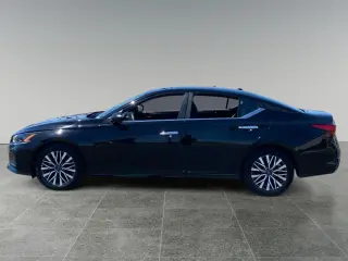 Nissan Altima 2025 2.5 SV 4dr Sedan