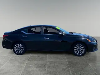 Nissan Altima 2025 2.5 SV 4dr Sedan
