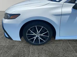 Toyota Camry 2023