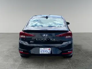 Hyundai ELANTRA 2020