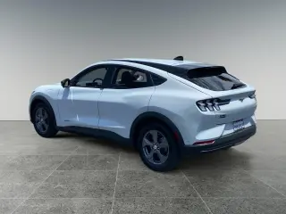 Ford Mustang Mach-E 2023 Select 4dr SUV