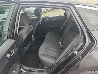 Kia Optima Hybrid 2017 Premium 4dr Sedan