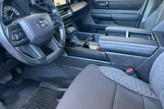 Toyota Tundra 2025 4x2 SR 4dr CrewMax Cab Pickup SB