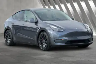 Tesla Model Y 2022 AWD Performance 4dr Crossover
